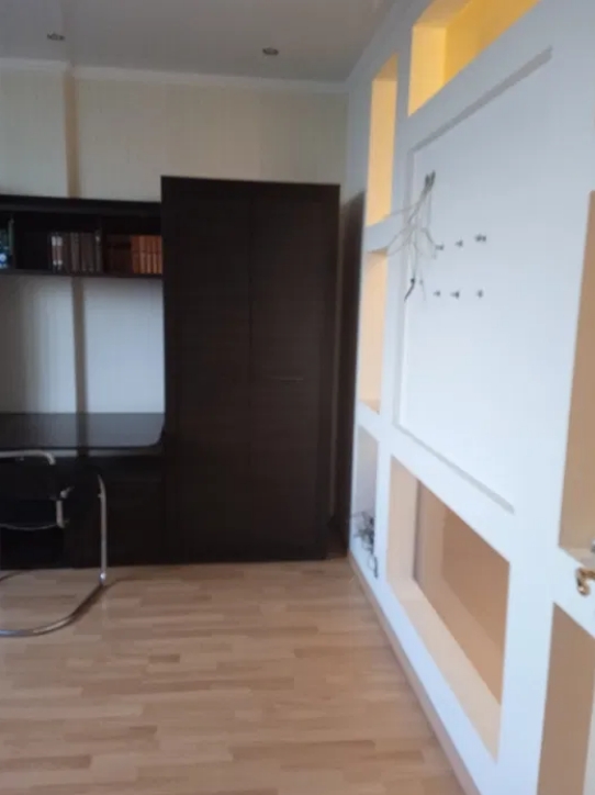 продажа однокомнатной квартиры номер A-174395 в Малиновском районе, фото номер 10